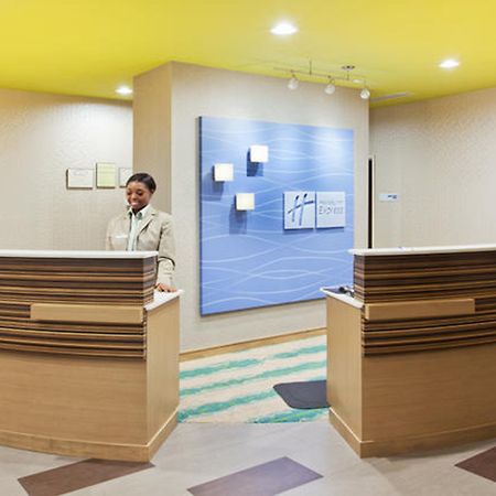 Holiday Inn Express & Suites Warner Robins North West By Ihg Exterior foto